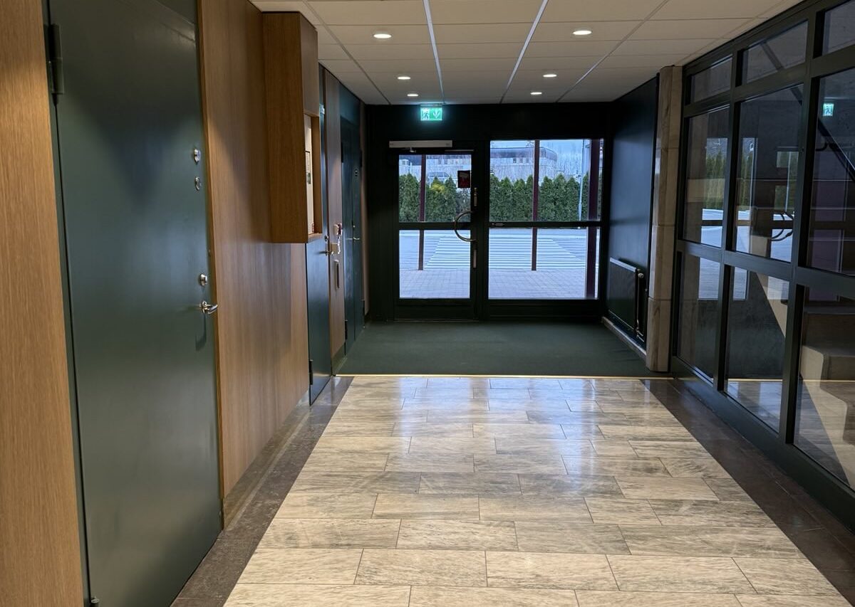 999-e1750164882908.jpg